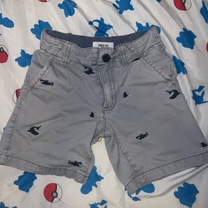 Embroidered summer shorts